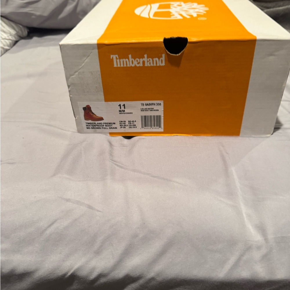 Timberland Orange and White Shoe Box